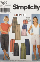 Load image into Gallery viewer, 2002 Sewing Pattern: Simplicity 7092
