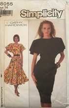 Load image into Gallery viewer, 1987  Vintage Sewing Pattern: Simplicity 8055
