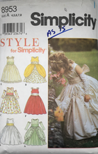 Load image into Gallery viewer, 2000’s Sewing Pattern: Simplicity 8953
