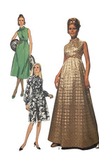 Load image into Gallery viewer, 1971 Vintage Sewing Pattern: Simplicity 9118
