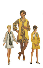 Load image into Gallery viewer, 1971 Vintage Sewing Pattern: Simplicity 9182
