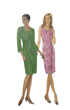 Load image into Gallery viewer, 2001 Sewing Pattern: Simplicity 9562
