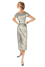 Load image into Gallery viewer, 1950’s Reproduction Sewing Pattern: Simplicity S8980
