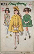 Load image into Gallery viewer, 1969 Vintage Sewing Pattern: Simplicity 8072
