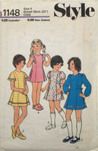 Load image into Gallery viewer, 1975 Vintage Sewing Pattern: Style 1148
