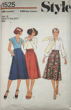 Load image into Gallery viewer, 1977 Vintage Sewing Pattern: Style 1525
