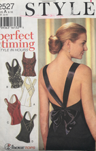 Load image into Gallery viewer, 1994 Vintage Sewing Pattern: Style 2527
