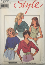 Load image into Gallery viewer, 1986 Vintage Sewing Pattern: Style 4200
