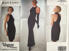 Load image into Gallery viewer, 1990 Vintage Sewing Pattern: Vogue 2606
