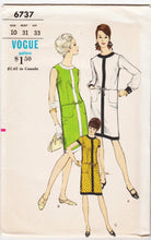 Load image into Gallery viewer, 1967 Vintage Sewing Pattern: Vogue 6737
