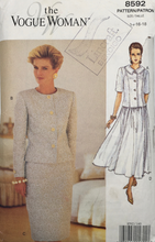 Load image into Gallery viewer, 1993 Vintage Sewing Pattern: Vogue 8592
