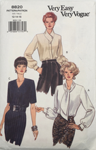 Load image into Gallery viewer, 1993 Vintage Sewing Pattern: Vogue  8820
