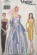 Load image into Gallery viewer, 1995 Vintage Sewing Pattern: Vogue 9397
