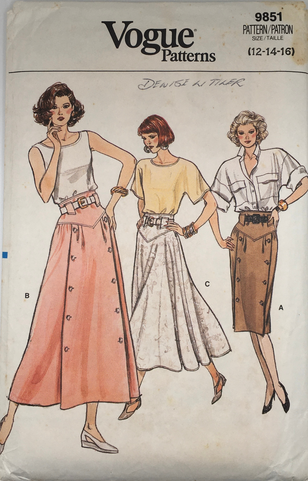 1987 Vintage Sewing Pattern: Vogue 9851
