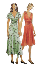 Load image into Gallery viewer, 2006 Sewing Pattern: Vogue  V8182
