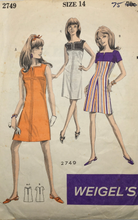 Load image into Gallery viewer, 1960&#39;s Vintage Sewing Pattern: Weigel’s 2749
